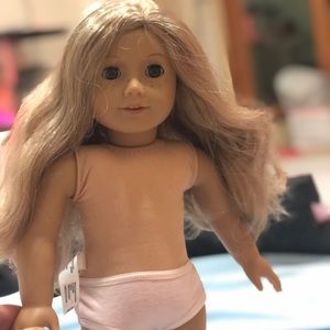 american girl doll+surprise outfit
